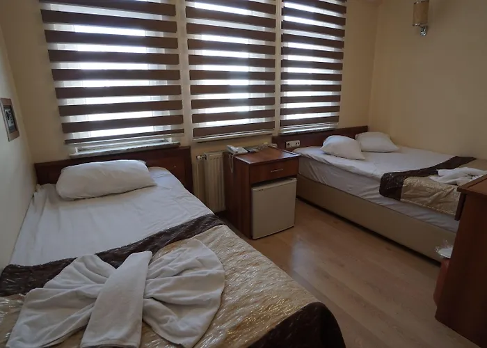 Ξενοδοχείο Nil 2*